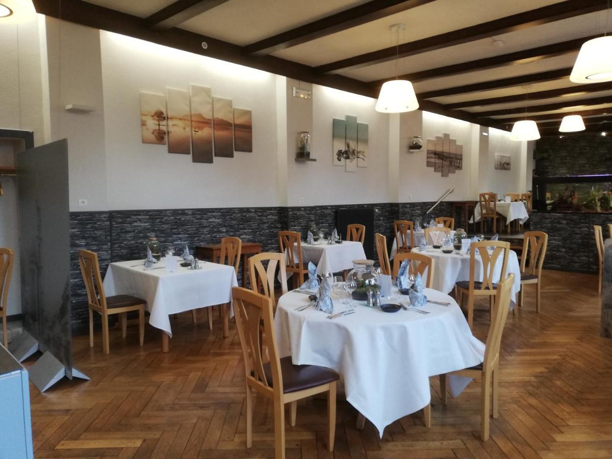 Hotel Restaurant Le Moschenross Thann Eksteriør bilde